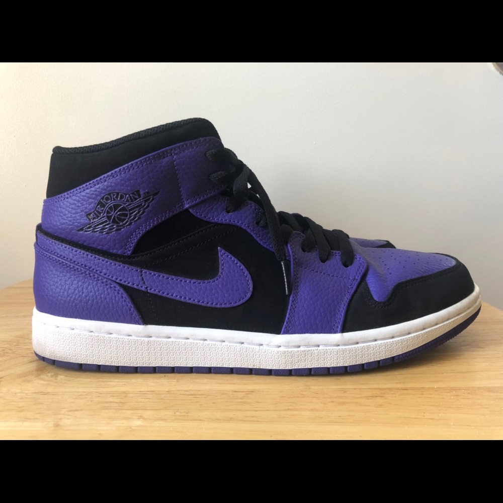 Nike Air Jordan 1 ‘Dark Concord’